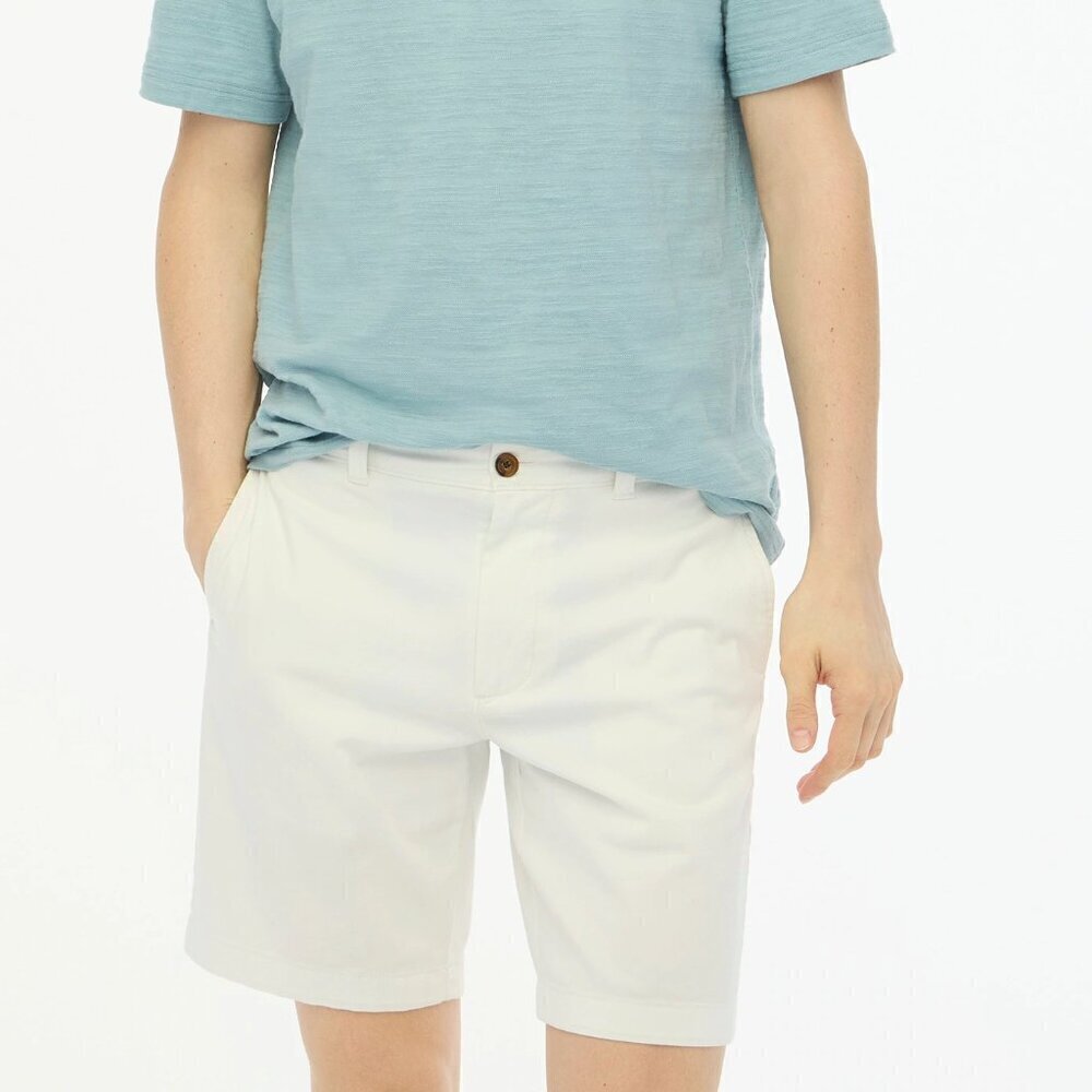 J. Crew Men's 9" Flex Relaxed Fit Classic Chino Shorts White Size 30